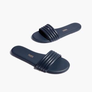 TKEES NEW Navy Serena 5 strap sandal flip flops 7